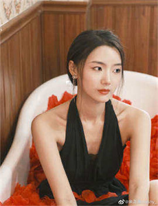 欧美亚洲蜜桃成熟-边做边爱完整版3