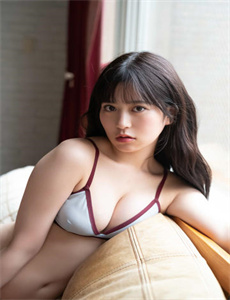 新版金银瓶1一5电影-漆屋真帆